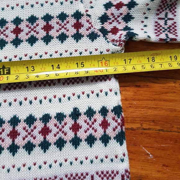 1980s Festive Beige Colorful Ski Sweater, Lightweight Zephyr Sweater Size M - Picture 10 of 10